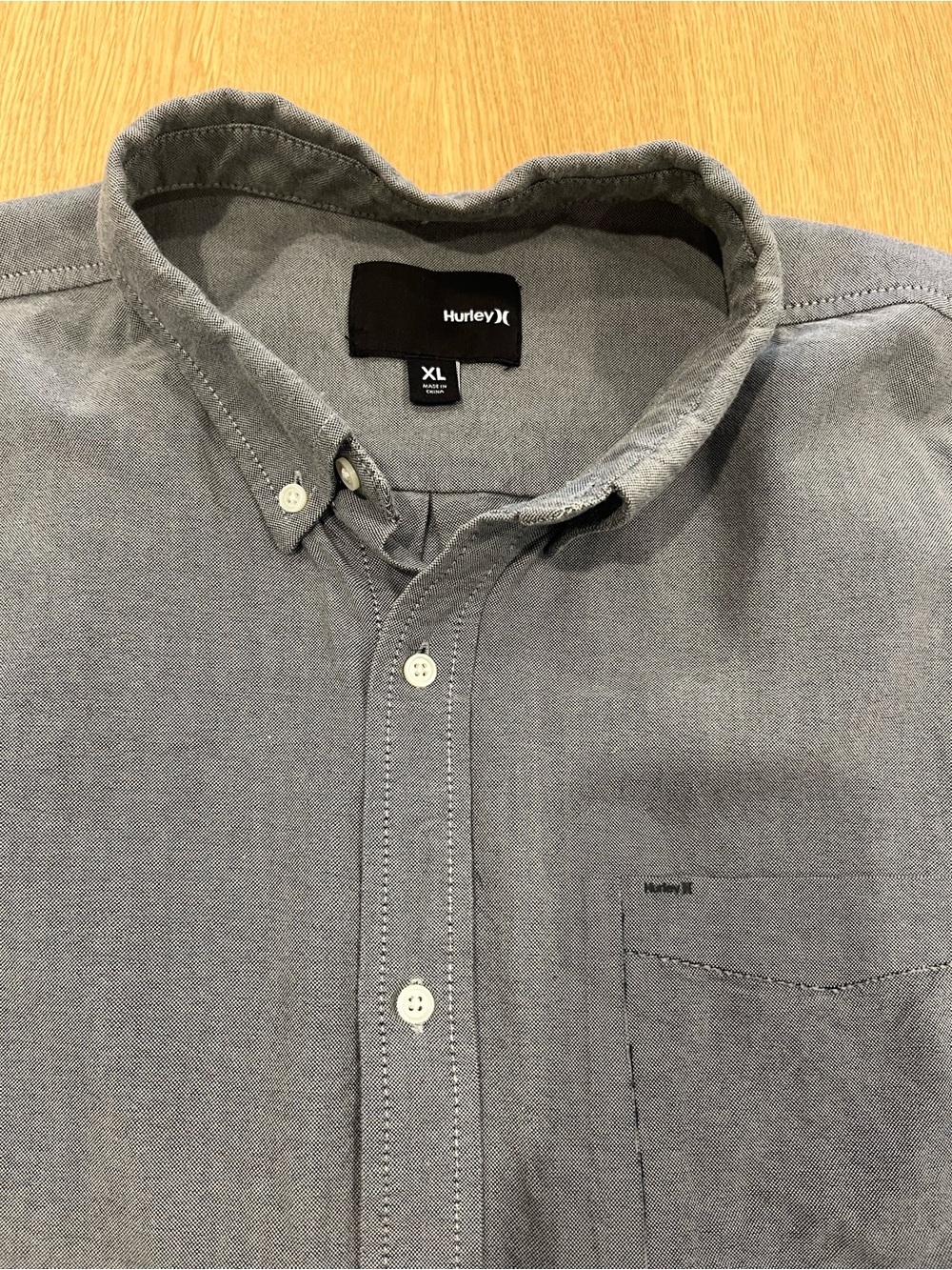 Hurley
Short Sleeve Button-Down Shirt
Men's Size XL - Picture 4 of 8